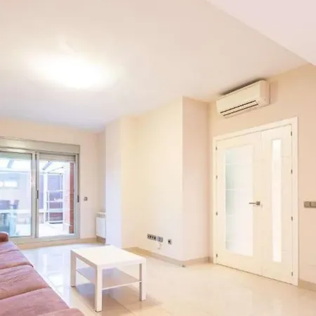 Impresionante Apartamento De 4 Dormitorios 3 Banos Y 2 Plazas De Garaje Madrid Buitenkant foto