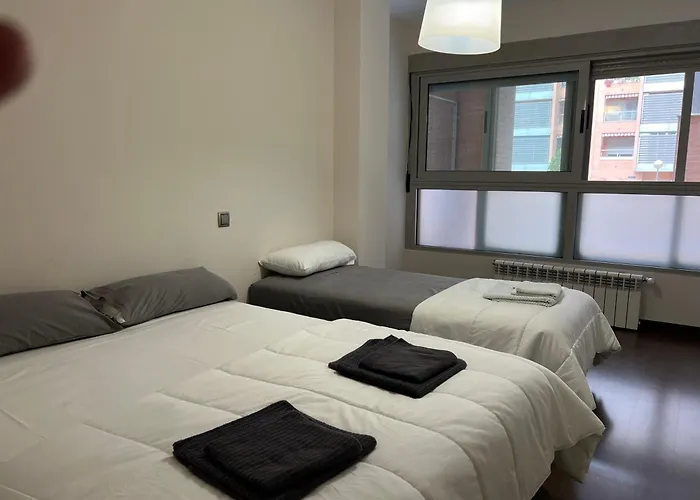 Impresionante Apartamento De 4 Dormitorios 3 Banos Y 2 Plazas De Garaje
