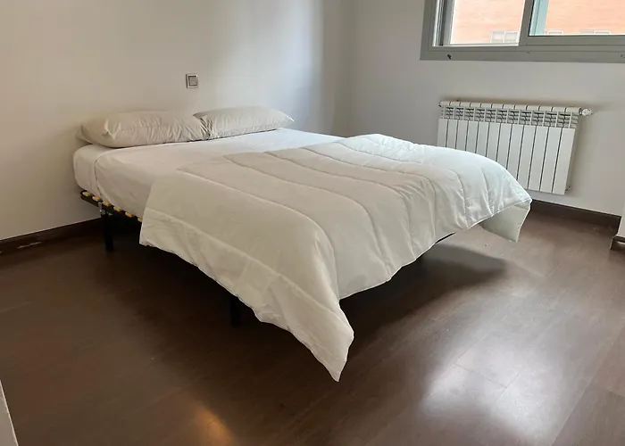 Impresionante Apartamento De 4 Dormitorios 3 Banos Y 2 Plazas De Garaje